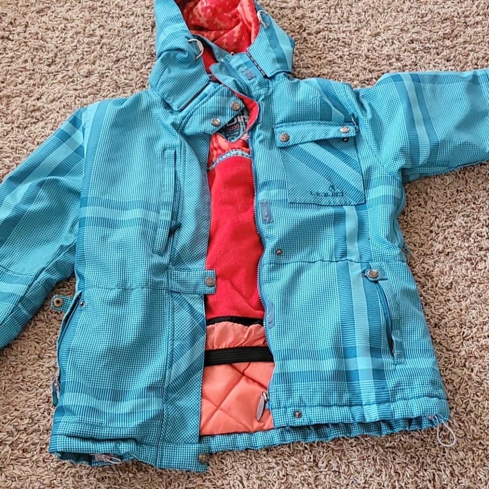 Snowboarding coat